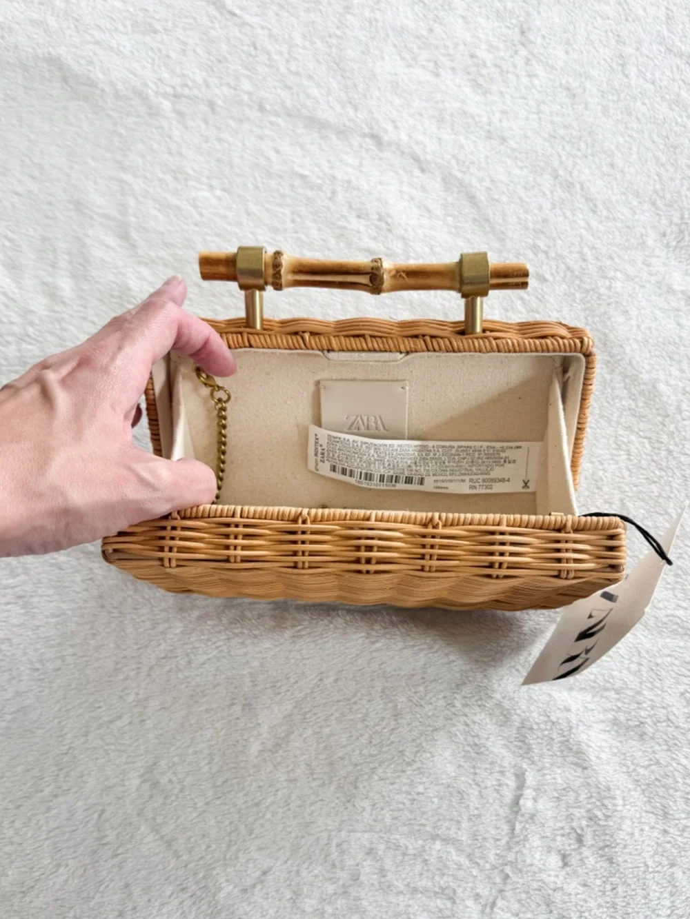 ZARA Wicker Bamboo Handle Mini straw clutch Bag NWT - Picture 4 of 4